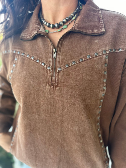 Saddle Creek Pullover